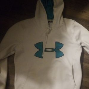 Womens Small Under Armour sweatshirt hoodie